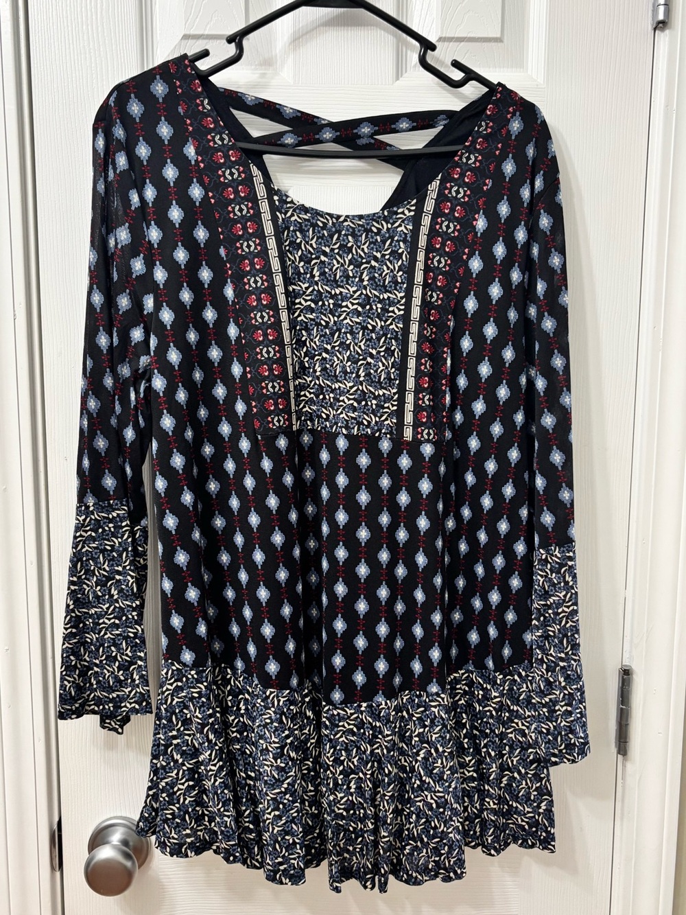 Style & Co Printed Boho Tunic Top Bell Sleeve Criss Cross Back Plus Size XXL 2X - Picture 2 of 7